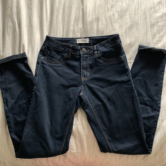 Ardene Dark Wash Cuffed Skinny Jeans - Picture 1 of 4